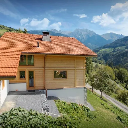 Belle Cour - Ovo Network Chalet