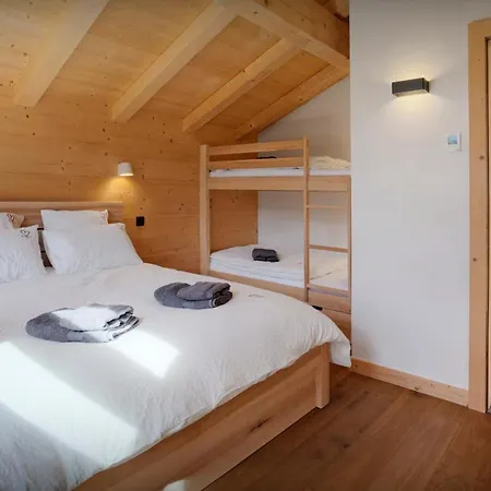 Belle Cour - Ovo Network Chalet *